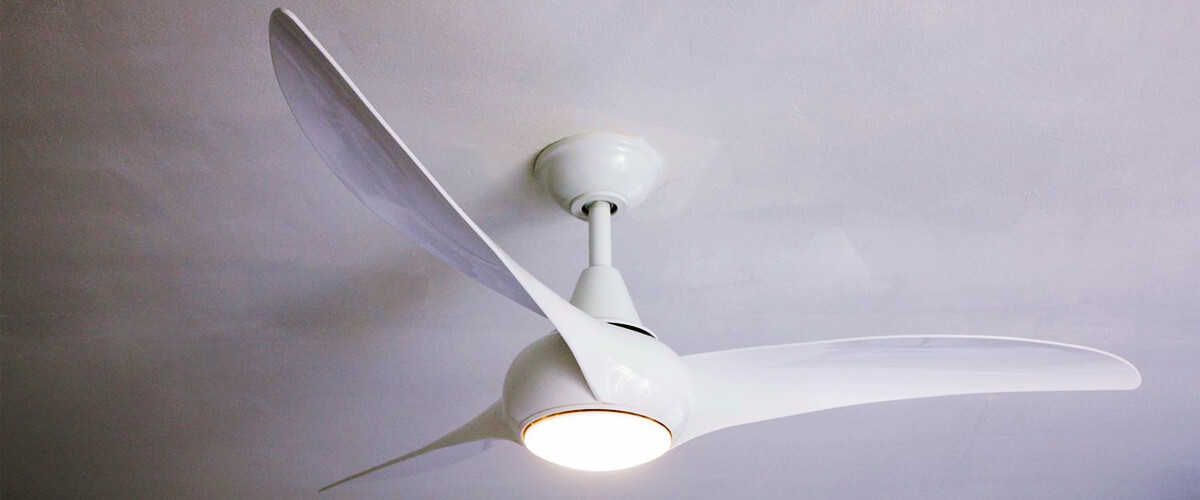 how to choose a ceiling fan for a vaulted ceiling