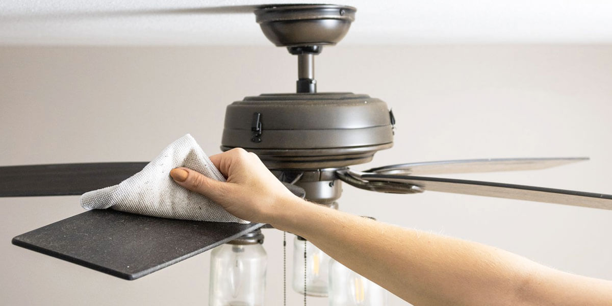 how to clean ceiling fans